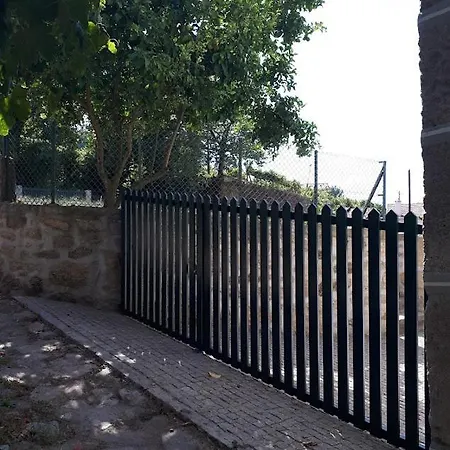 Casa Dos Valentes Bicas