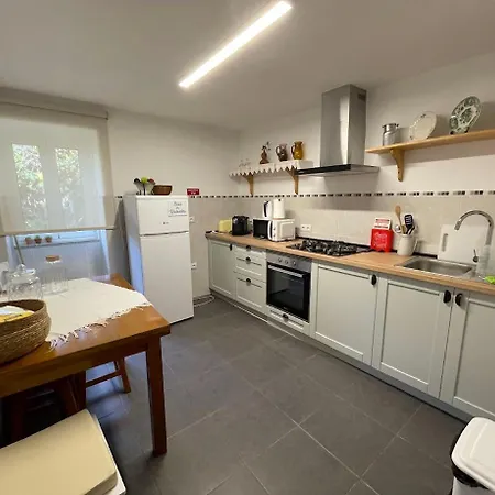 Casa Dos Valentes Bicas