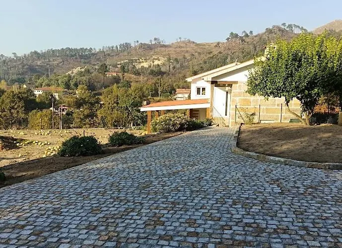 Дом отдыха Casa Dos Valentes Bicas